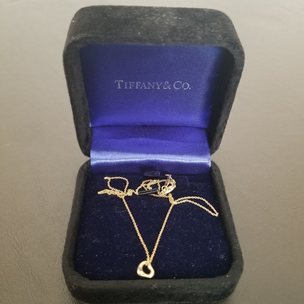 Tiffany & Co. 18K Gold Minimalist Open Heart Necklace